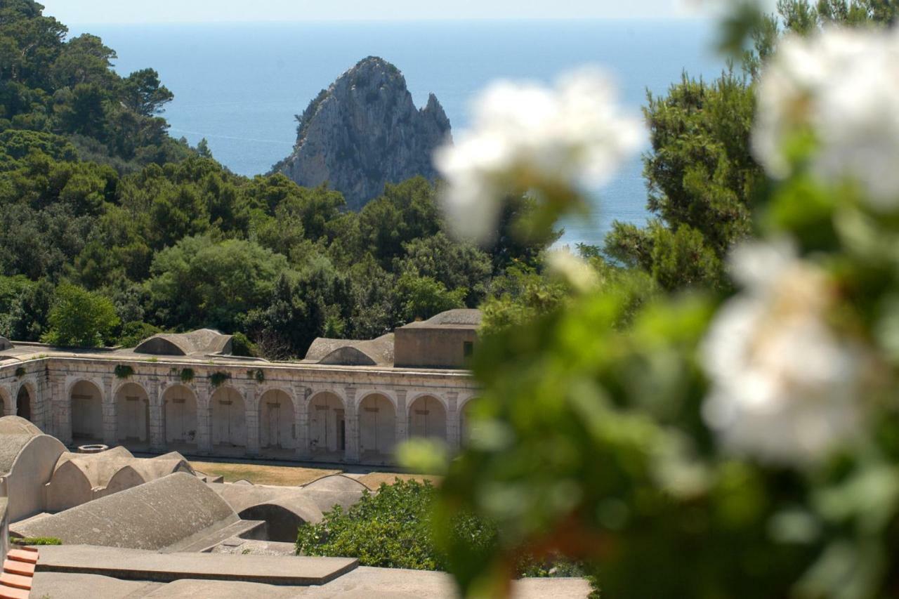 Hotel La Tosca Capri Esterno foto