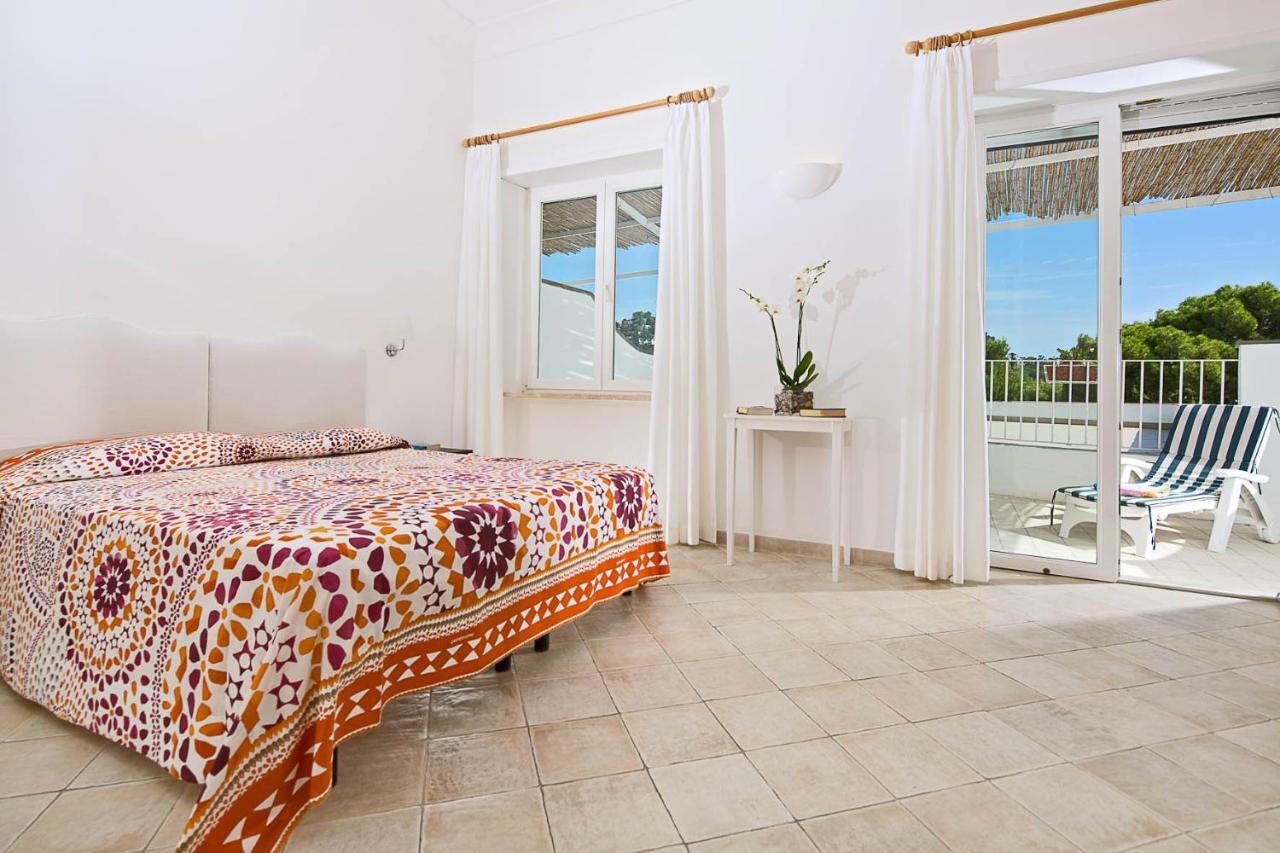 Hotel La Tosca Capri Esterno foto